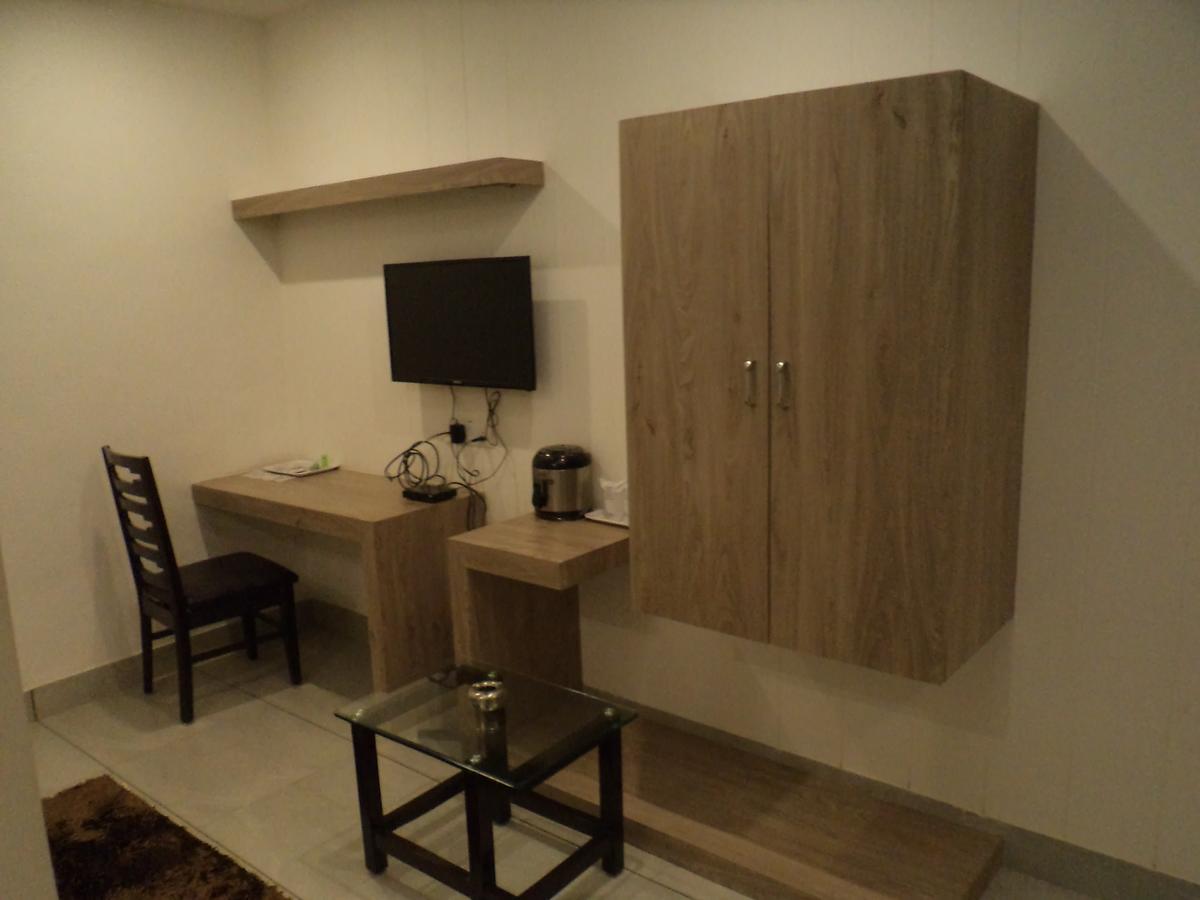 Apple Residency Hotel Patan  Exterior photo